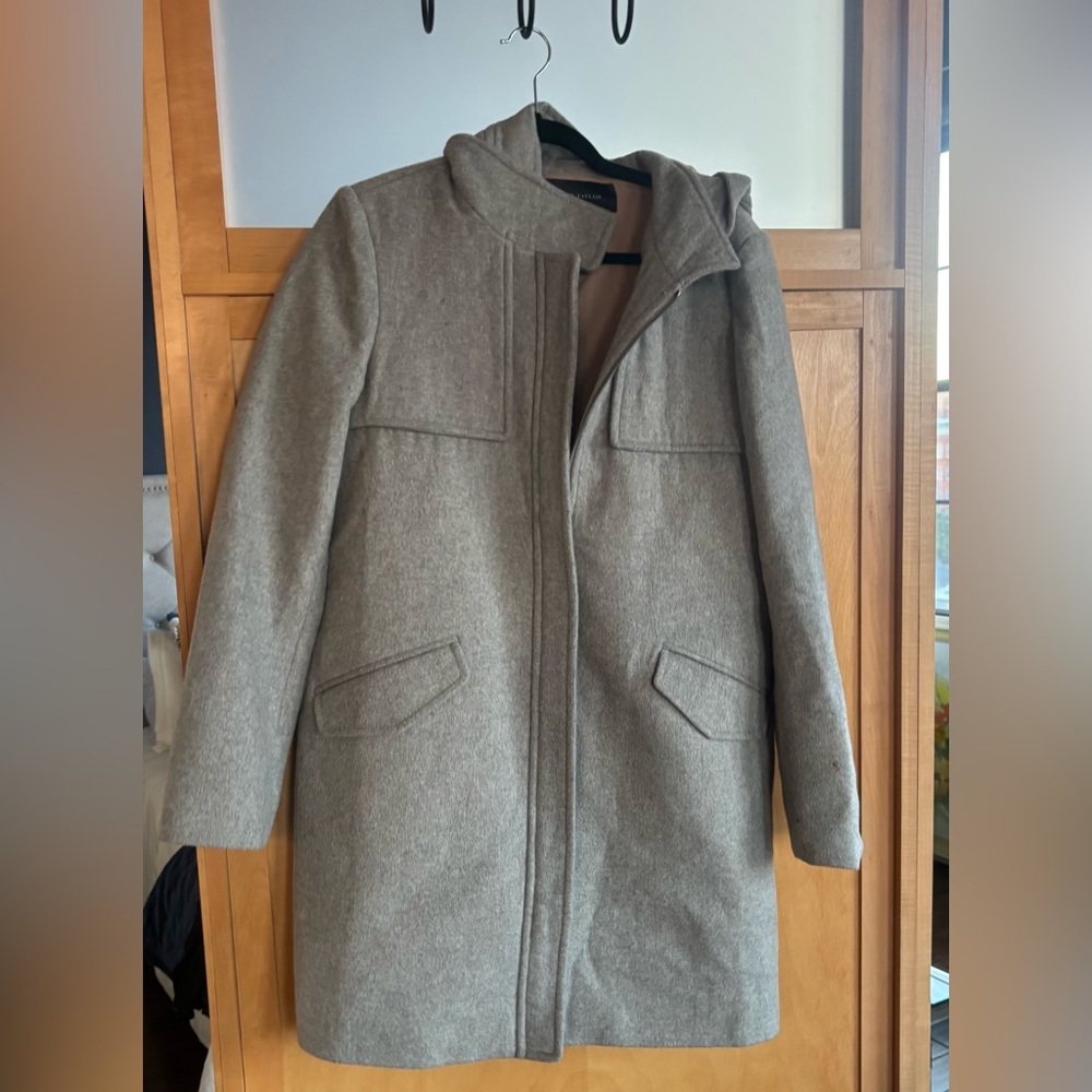 Ann Taylor Wool-Blend Coat with Hood – Gray, Size M